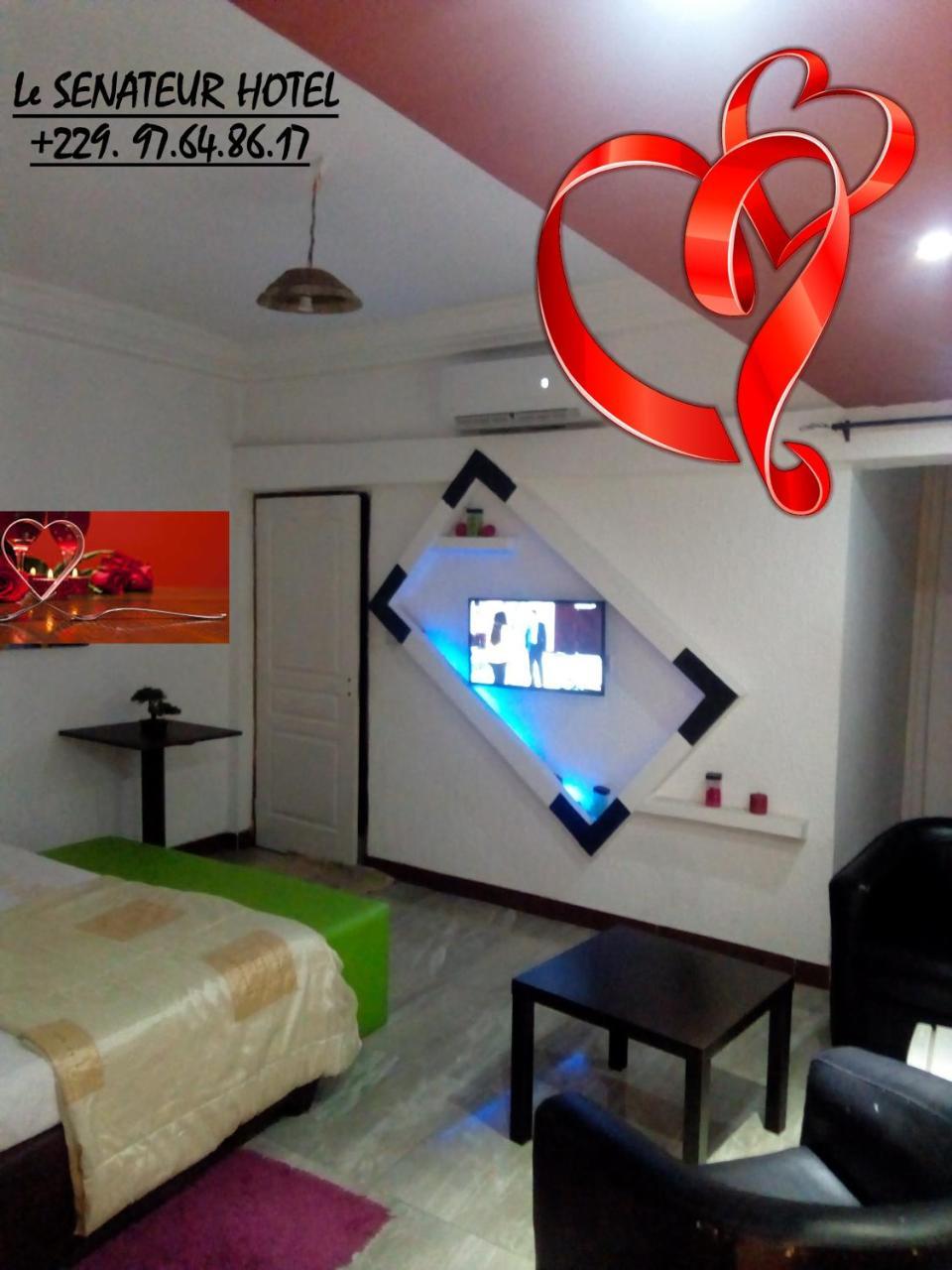 Senateur Hotel Agontinkon โกโตนู ภายนอก รูปภาพ