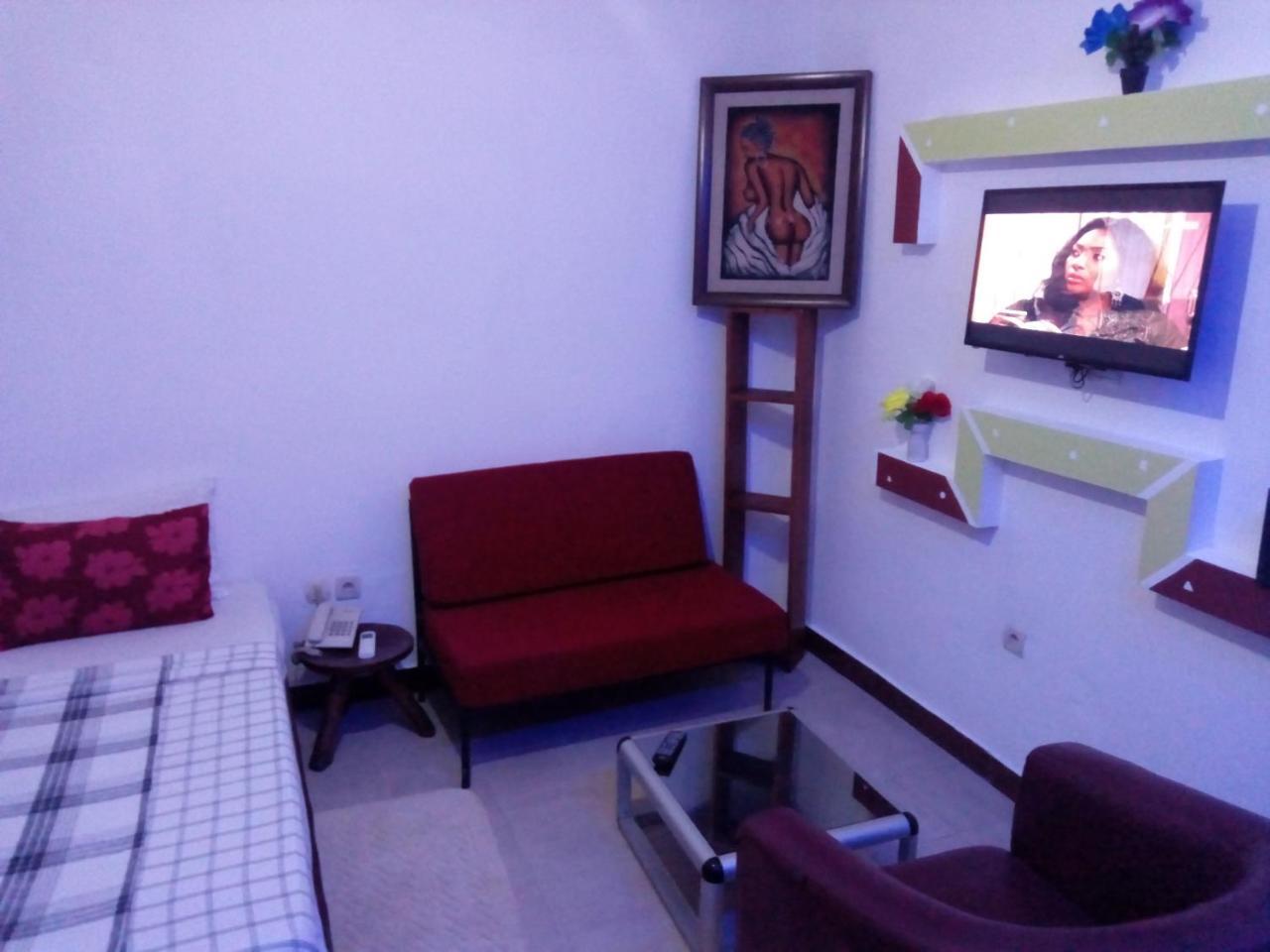 Senateur Hotel Agontinkon โกโตนู ภายนอก รูปภาพ